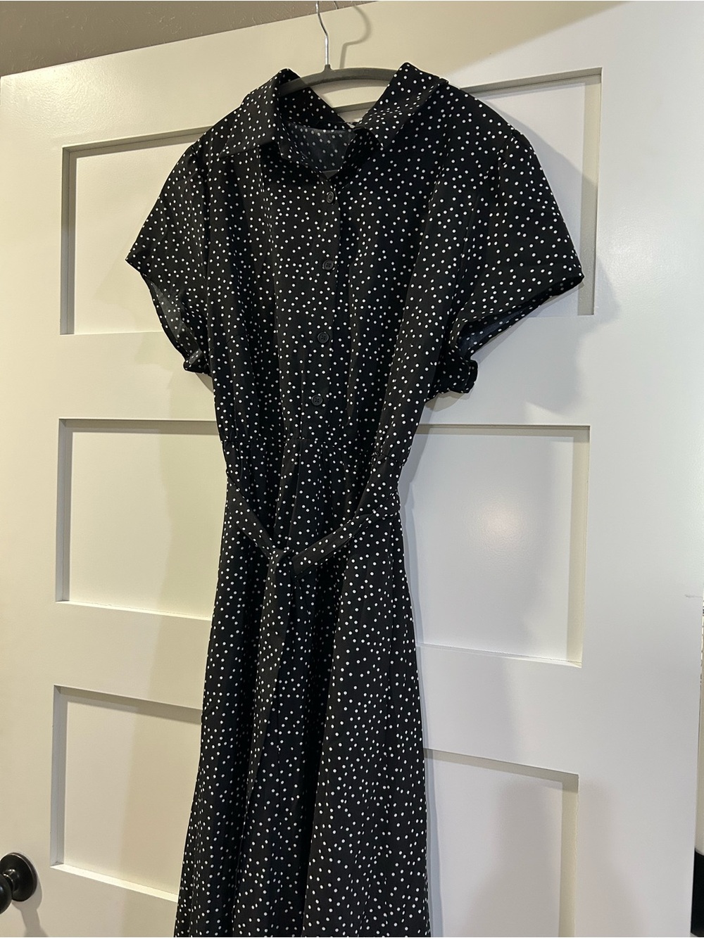 BloomChic Black and White Polka Dot Midi Dress- EUC